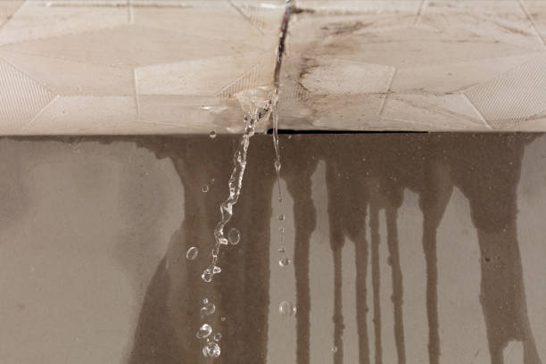 Professional Sewage Cleanup technician working in Franklin, GA